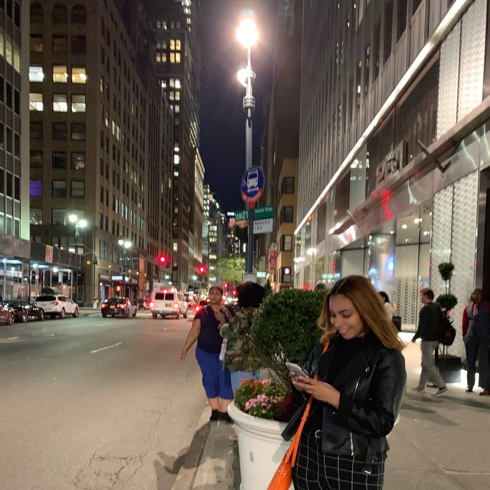 Meet your Posher, Emelly